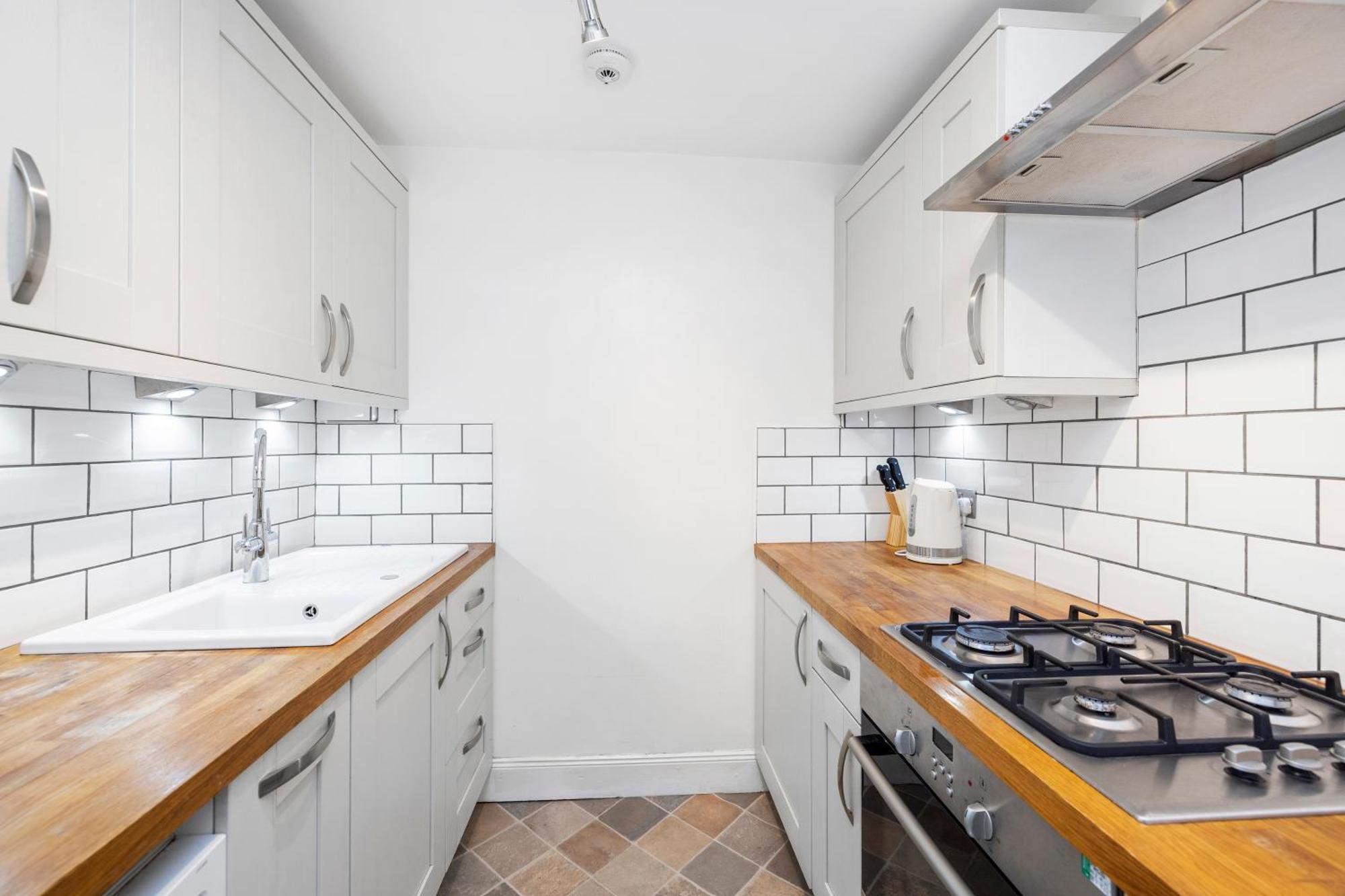 Joivy Modern Flat In City Centre - For Up To 3 Guests Apartment Edinburgh Bagian luar foto
